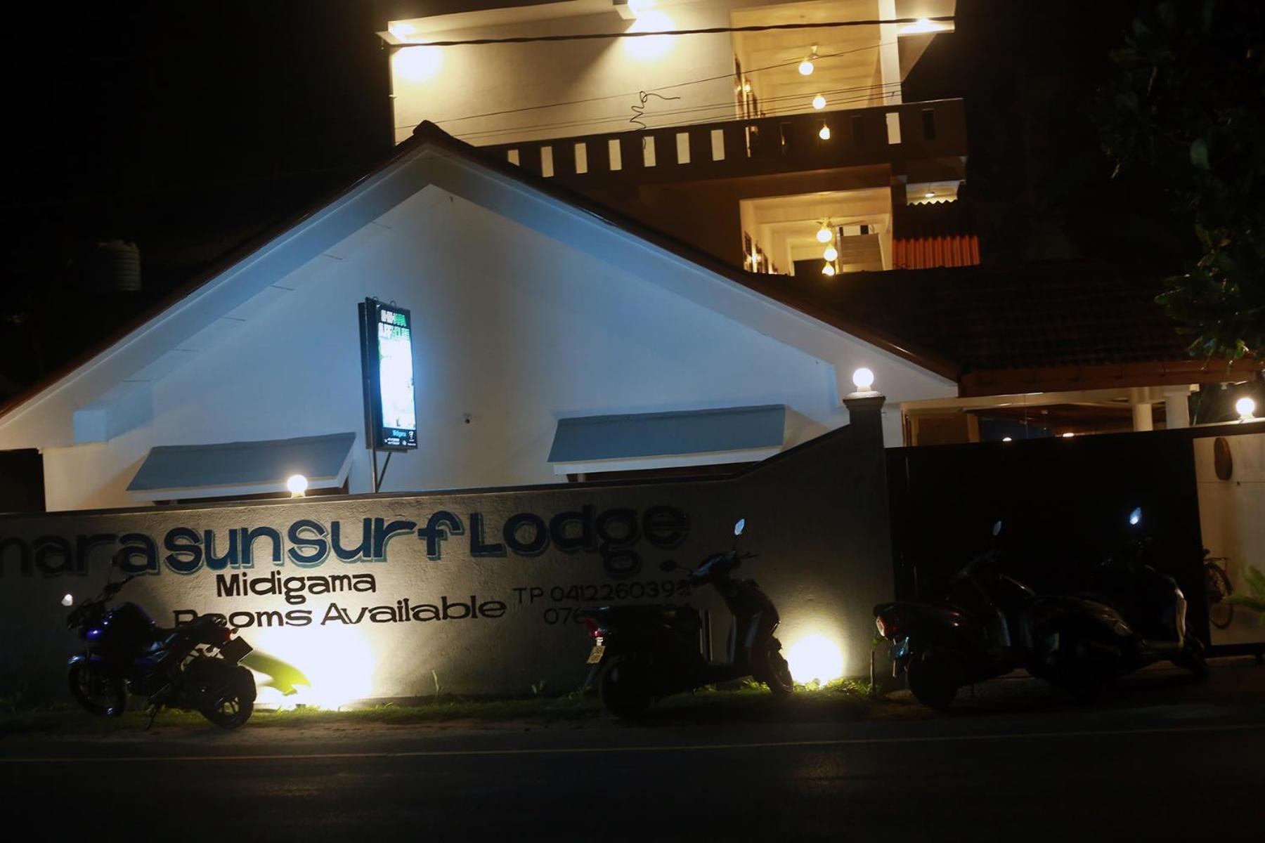 Shehara Sun Surf Lodge Мидигама Ийст Екстериор снимка
