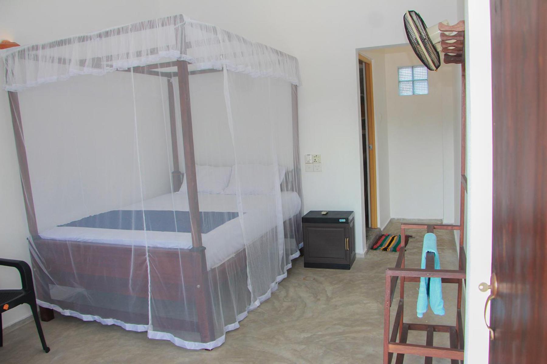 Shehara Sun Surf Lodge Мидигама Ийст Екстериор снимка