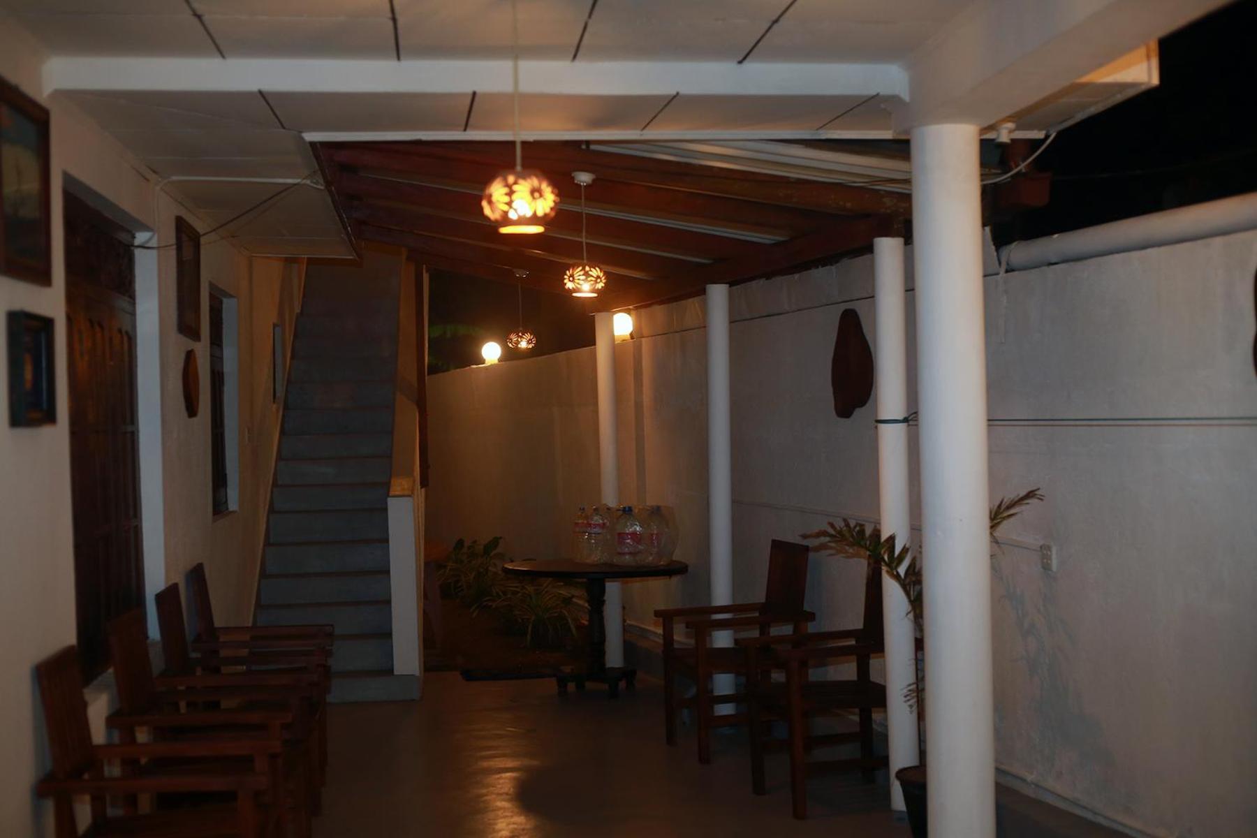Shehara Sun Surf Lodge Мидигама Ийст Екстериор снимка
