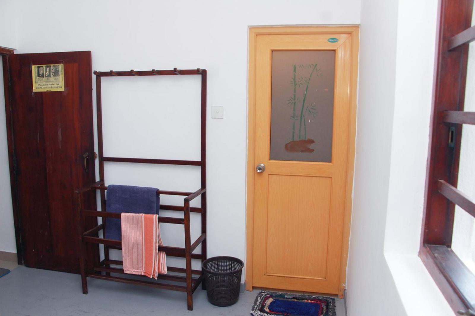 Shehara Sun Surf Lodge Мидигама Ийст Екстериор снимка